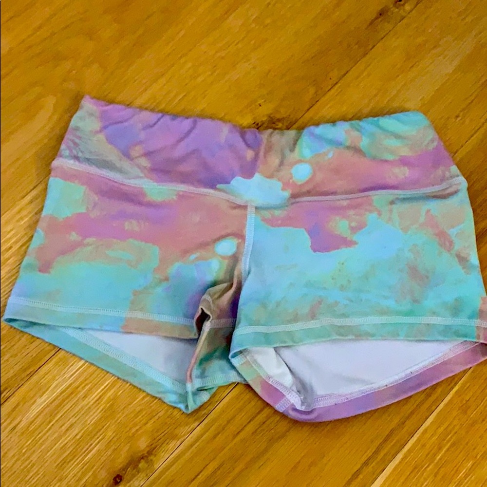 Fleo workout shorts